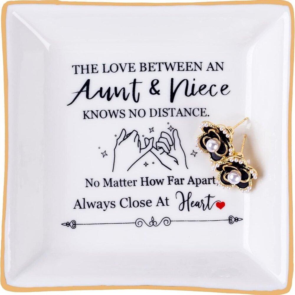 Aunt Gifts from Niece - The Love Between An Aunt Niece Knows No Distance Ring Tr
